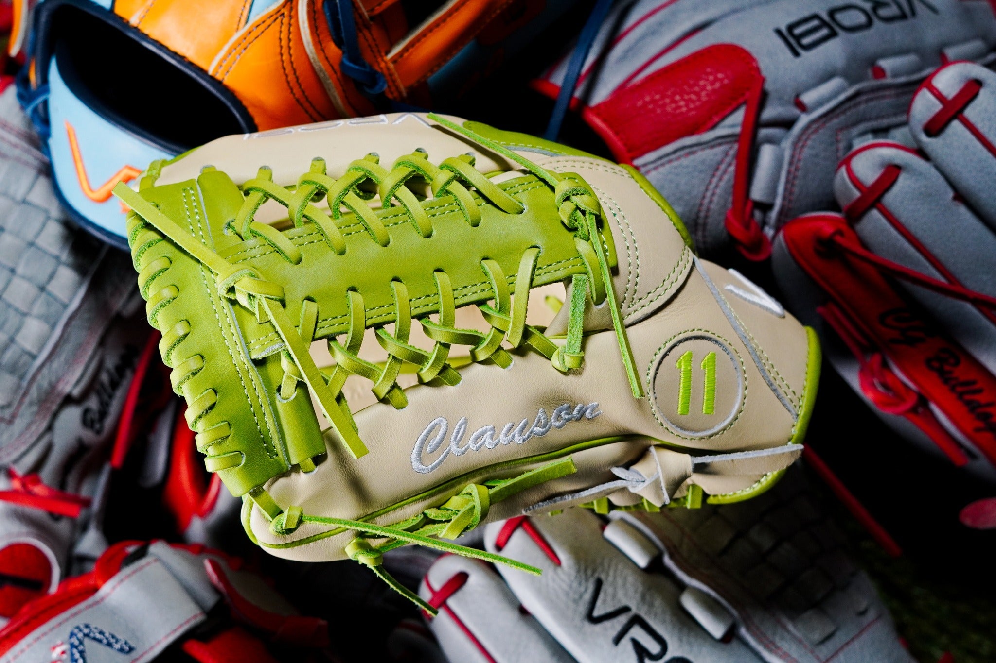 VROBI One Nation Custom U.S Steerhide Glove