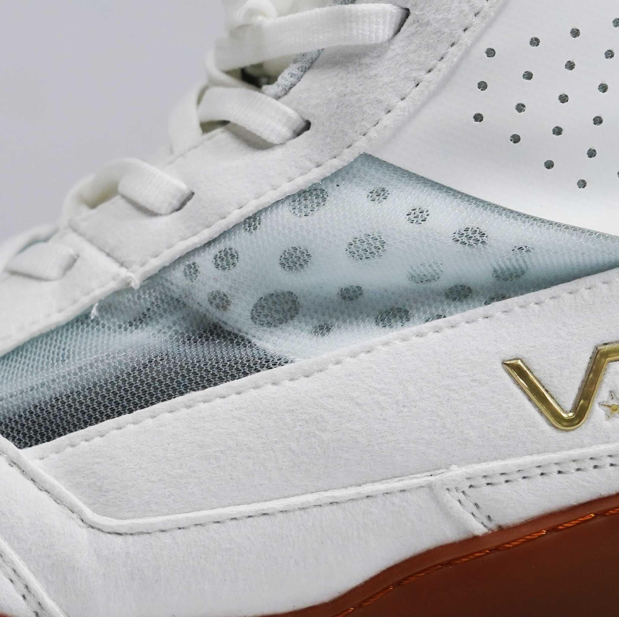 Women's Pure White Wrestling Shoe Close up.png__PID:4309bf77-e169-43d3-b2ad-7ddbcaccd7ab